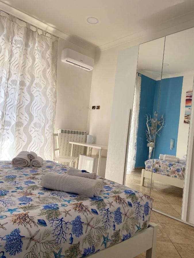 ホテル Falu Napoli Centro エクステリア 写真